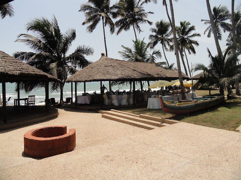 โคโคนัท โกรฟ บีช รีสอร์ต Hotel Elmina ภายนอก รูปภาพ